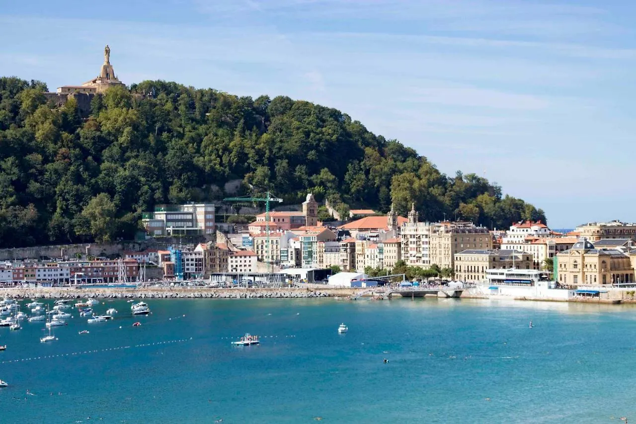 The Rentals Collection | Costa San Sebastián Hiszpania